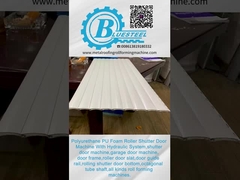 آلة تشكيل للوصلات لباب شاشة مزدوج الجلد مع عزل رغوة PU