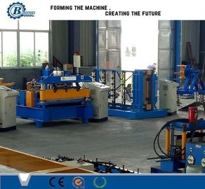 0.3-0.8mm سمك المعدنية سقف لفة تشكيل آلة 8-15m/min سرعة تشكيل ±2mm التسامح القطع